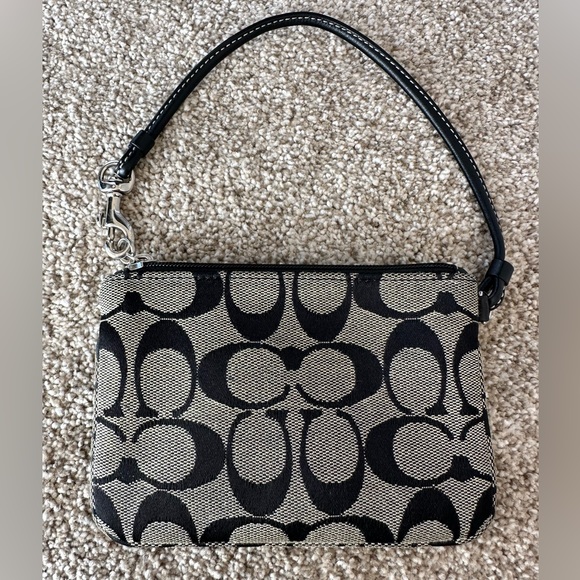 Coach wristlet wallet - Black and Grey - Picture 3 of 3